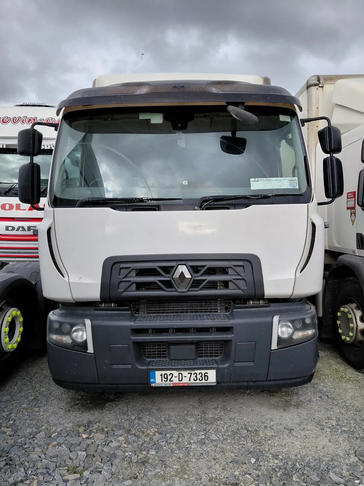 2019 Renault D18 Wide 4×2 18 Tonne - Box truck: picture 1 2019 Renault D18 Wide 4×2 18 Tonne - Box truck: picture 1