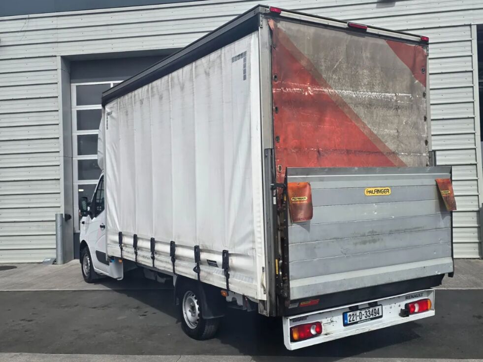 Renault Master L3H1 Curtainside - Curtain side van: picture 4 Renault Master L3H1 Curtainside - Curtain side van: picture 4