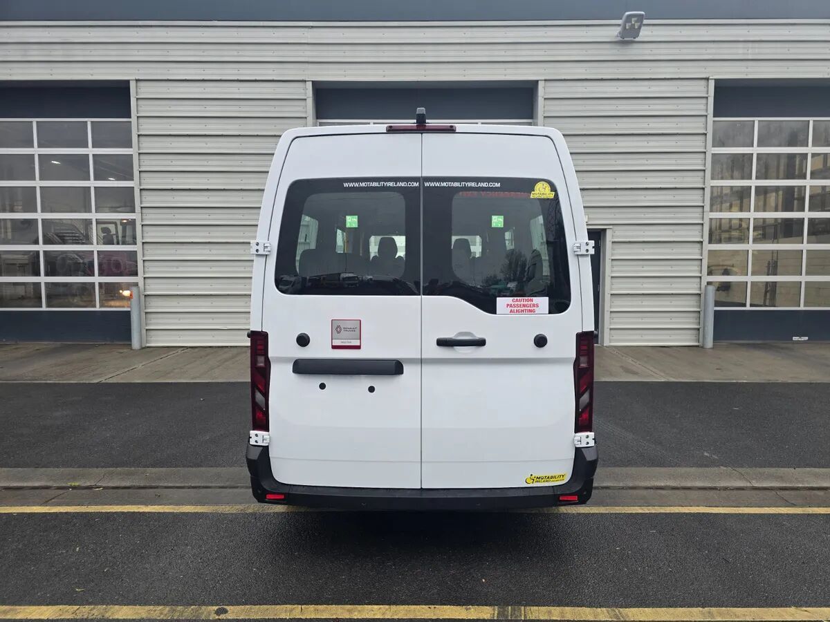 Renault Master L3H2 Trabus Red Edition - Minibus, Passenger van: picture 3 Renault Master L3H2 Trabus Red Edition - Minibus, Passenger van: picture 3