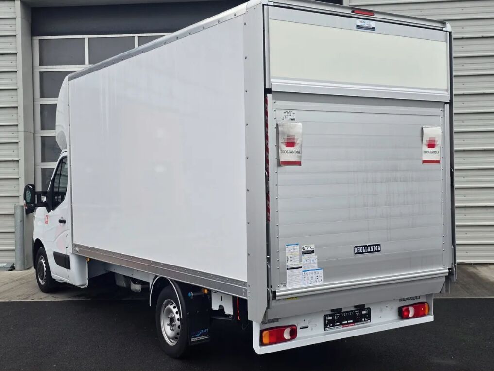 Renault Master Luton Box Red Edition - Box van: picture 5 Renault Master Luton Box Red Edition - Box van: picture 5
