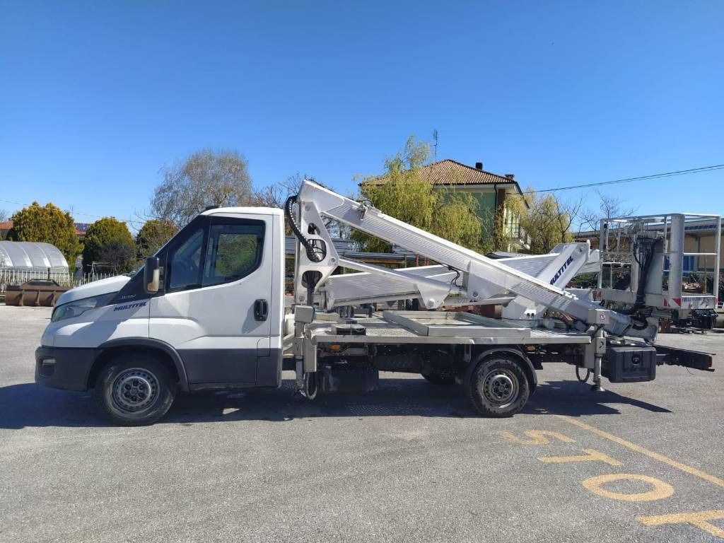 Multitel HX200 - Truck mounted aerial platform: picture 1 Multitel HX200 - Truck mounted aerial platform: picture 1