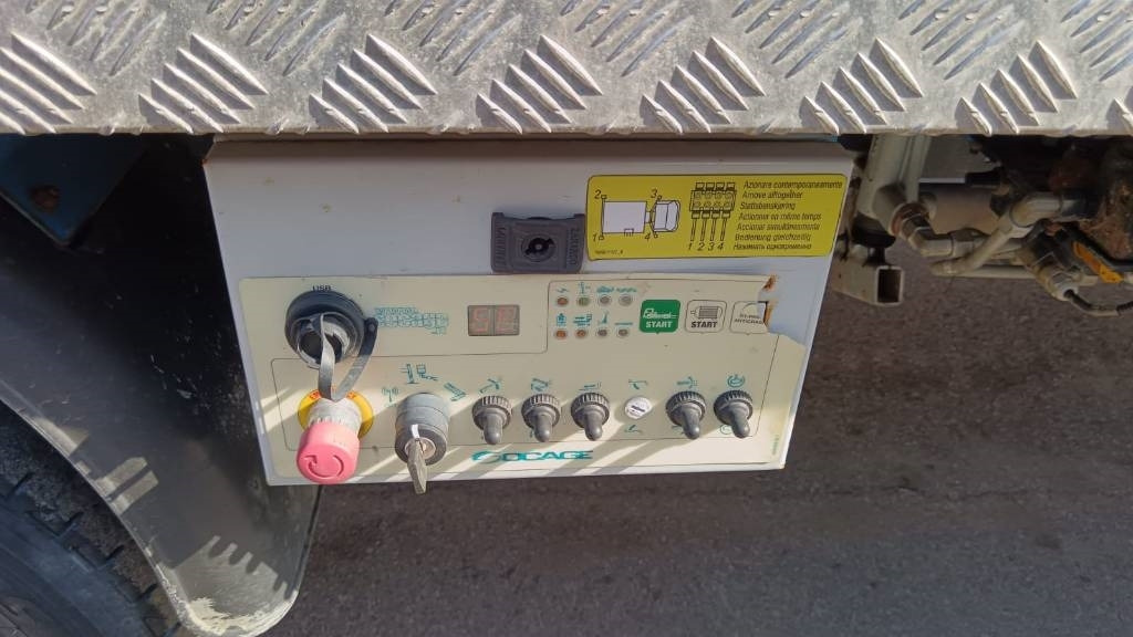 Truck mounted aerial platform Socage 20d: picture 6