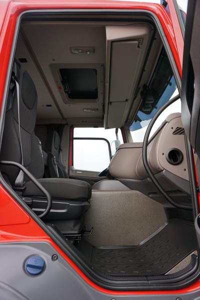 Dropside/ Flatbed truck DAF CF / 410 / ACC / E 6 / SKRZYNIOWY + NAJAZDY / DŁ. 8,5 M / OŚ SKR: picture 8 Dropside/ Flatbed truck DAF CF / 410 / ACC / E 6 / SKRZYNIOWY + NAJAZDY / DŁ. 8,5 M / OŚ SKR: picture 8