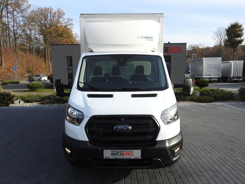Ford TRANSIT KONTENER WINDA 8 PALET TEMPOMAT KLIMATYZACJA 130KM [ S7 - Box van: picture 5 Ford TRANSIT KONTENER WINDA 8 PALET TEMPOMAT KLIMATYZACJA 130KM [ S7 - Box van: picture 5