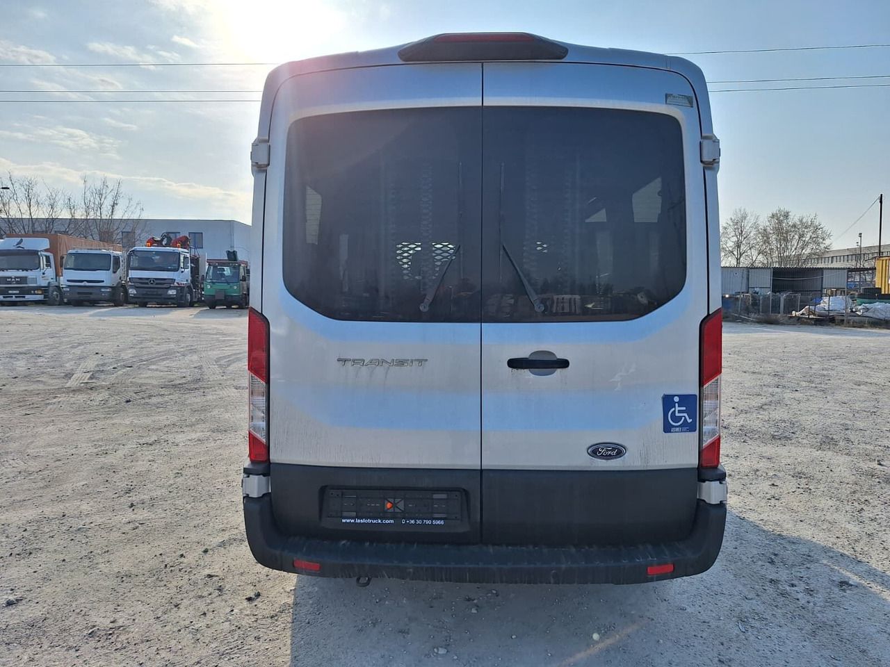 Minibus, Passenger van Ford Transit - 6 persons: picture 7 Minibus, Passenger van Ford Transit - 6 persons: picture 7