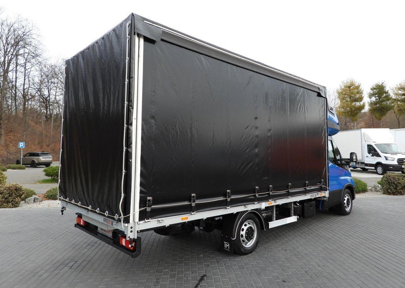 Iveco DAILY 35S21 PLANDEKA 10 PALET WEBASTO TEMPOMAT NAWIGACJA LEDY AU - Curtain side van: picture 3 Iveco DAILY 35S21 PLANDEKA 10 PALET WEBASTO TEMPOMAT NAWIGACJA LEDY AU - Curtain side van: picture 3