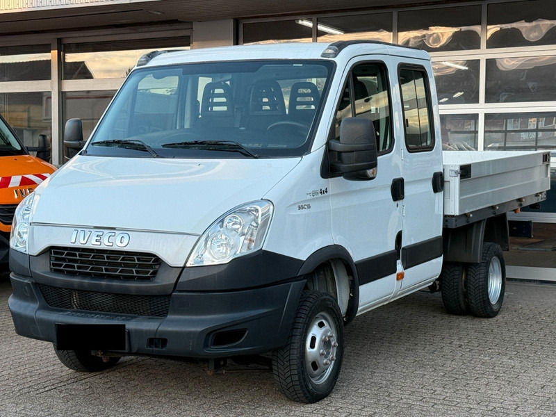 Iveco Daily 35C15 flatbed - Flatbed van, Combi van: picture 1 Iveco Daily 35C15 flatbed - Flatbed van, Combi van: picture 1