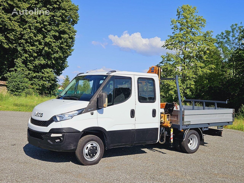 Iveco Daily 35c-15 Doka flatbed + crane Effer - Flatbed van, Combi van: picture 1 Iveco Daily 35c-15 Doka flatbed + crane Effer - Flatbed van, Combi van: picture 1