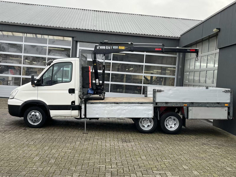 Iveco Daily 40C17 BE Clixtar - Flatbed truck + crane - Flatbed van: picture 5 Iveco Daily 40C17 BE Clixtar - Flatbed truck + crane - Flatbed van: picture 5