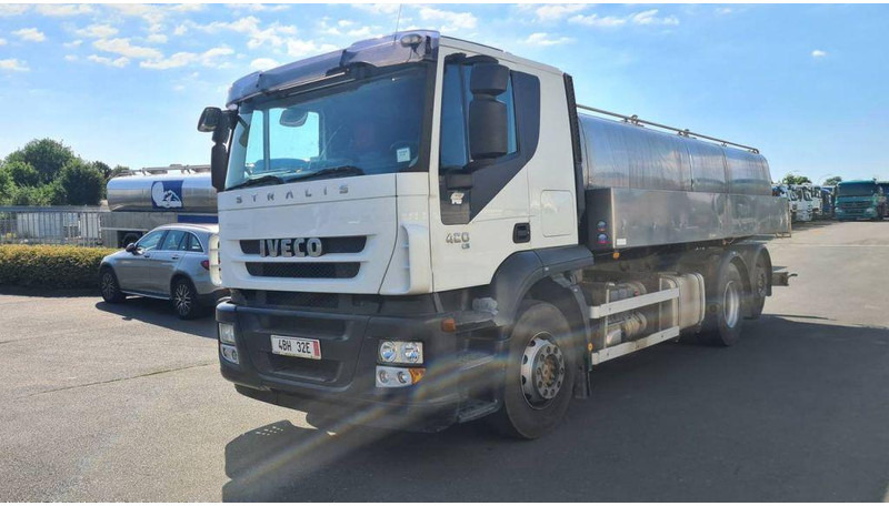 Iveco Stralis 420 6x2 16000 Liter - ohne Saug- und Mes - Tank truck: picture 1 Iveco Stralis 420 6x2 16000 Liter - ohne Saug- und Mes - Tank truck: picture 1