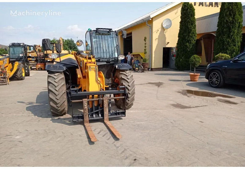 JCB 535-95 Telescopic basket lift - Aerial platform: picture 2 JCB 535-95 Telescopic basket lift - Aerial platform: picture 2