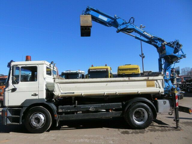MAN 18.280 - Tipper, Crane truck: picture 3 MAN 18.280 - Tipper, Crane truck: picture 3