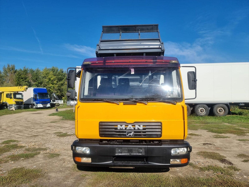 MAN LE 8.180 Meiller Kipper Three-Sided Tipper - 3 old. billencs - T - Tipper: picture 2 MAN LE 8.180 Meiller Kipper Three-Sided Tipper - 3 old. billencs - T - Tipper: picture 2