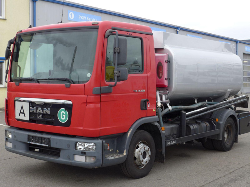 MAN TGL 12.220 TÜV*E5*Schalter*ADR*8030L* - Tank truck: picture 2 MAN TGL 12.220 TÜV*E5*Schalter*ADR*8030L* - Tank truck: picture 2