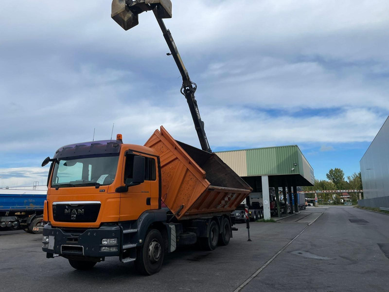 MAN TGS 26.360 Tipper + Crane Jonsered J 1090 - Tipper, Crane truck: picture 4 MAN TGS 26.360 Tipper + Crane Jonsered J 1090 - Tipper, Crane truck: picture 4
