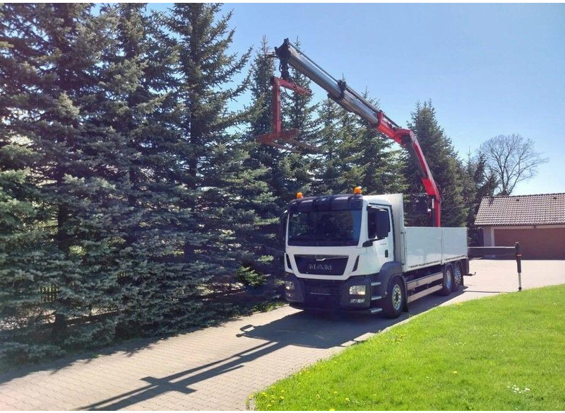 Dropside/ Flatbed truck, Crane truck MAN TGS 26.400 Flatbed + Crane Palfinger PK 23001L: picture 6