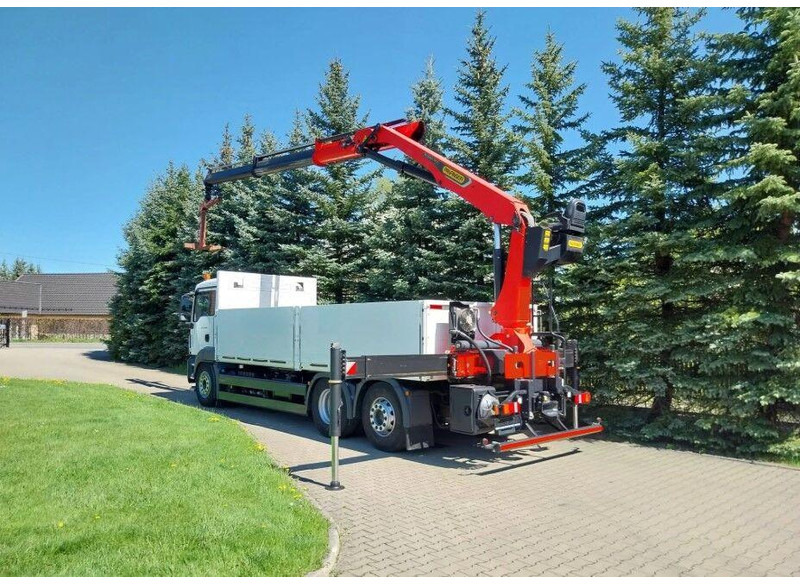 Dropside/ Flatbed truck, Crane truck MAN TGS 26.400 Flatbed + Crane Palfinger PK 23001L: picture 9