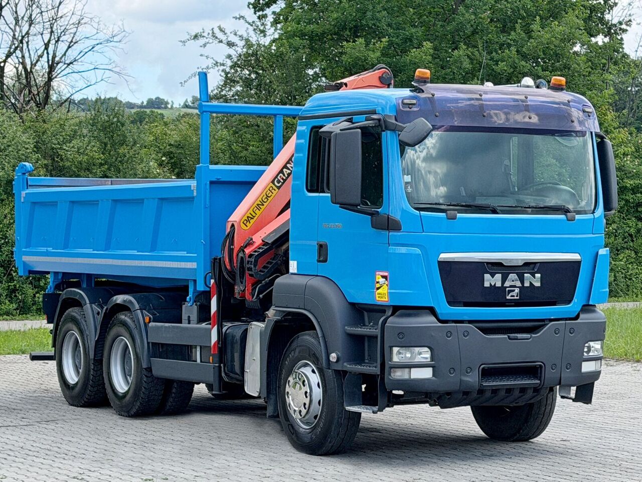MAN TGS 33.360 - Tipper, Crane truck: picture 4 MAN TGS 33.360 - Tipper, Crane truck: picture 4