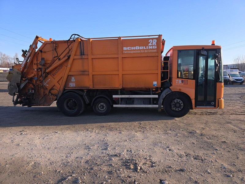 Mercedes-Benz 1823 Econic 6x2 - Garbage Truck - Garbage truck: picture 4 Mercedes-Benz 1823 Econic 6x2 - Garbage Truck - Garbage truck: picture 4