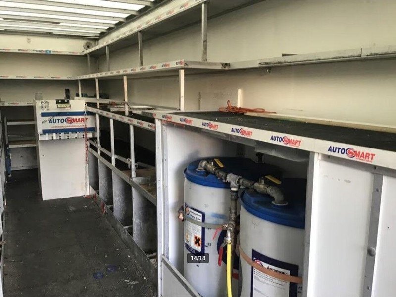 Mini artic tractor unit Mercedes-Benz 413 CDI BE Mini Trekker + Workshop Trailer: picture 8 Mini artic tractor unit Mercedes-Benz 413 CDI BE Mini Trekker + Workshop Trailer: picture 8