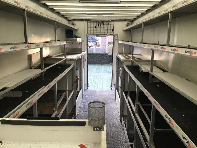 Mini artic tractor unit Mercedes-Benz 413 CDI BE Mini Trekker + Workshop Trailer: picture 11 Mini artic tractor unit Mercedes-Benz 413 CDI BE Mini Trekker + Workshop Trailer: picture 11