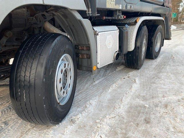 Skip loader truck Mercedes-Benz ACTROS 1841: picture 14