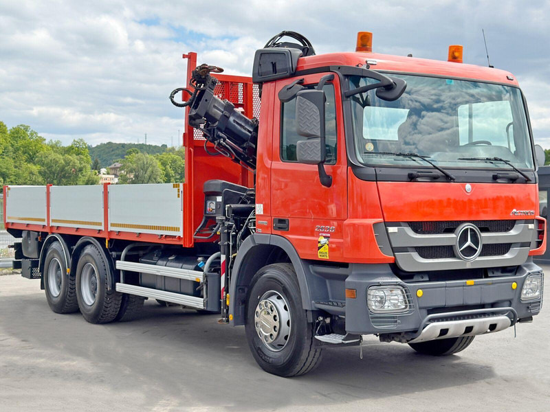 Mercedes-Benz ACTROS 2636 *HIAB 122 BS-2 HIDUO + FUNK/6x4 * TOP - Dropside/ Flatbed truck, Crane truck: picture 4 Mercedes-Benz ACTROS 2636 *HIAB 122 BS-2 HIDUO + FUNK/6x4 * TOP - Dropside/ Flatbed truck, Crane truck: picture 4