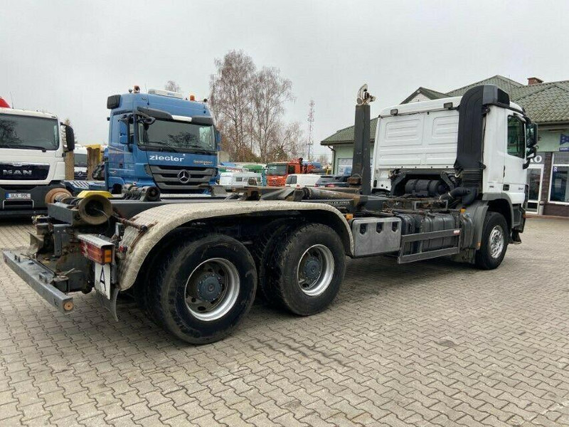 Mercedes-Benz ACTROS 2644 - Hook lift truck: picture 3 Mercedes-Benz ACTROS 2644 - Hook lift truck: picture 3