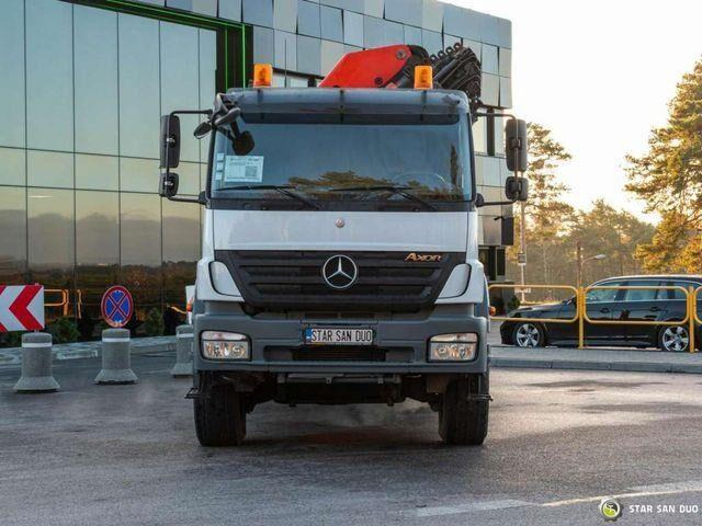 Dropside/ Flatbed truck, Crane truck Mercedes-Benz AXOR 1829 4x4 Palfinger PK 29002 Crane Winch: picture 9