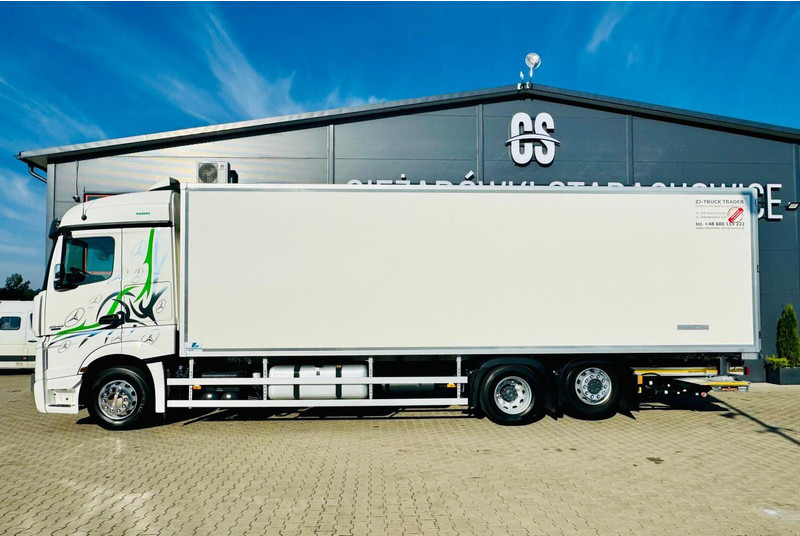 Mercedes-Benz Actros 2542 - Refrigerator truck: picture 2 Mercedes-Benz Actros 2542 - Refrigerator truck: picture 2