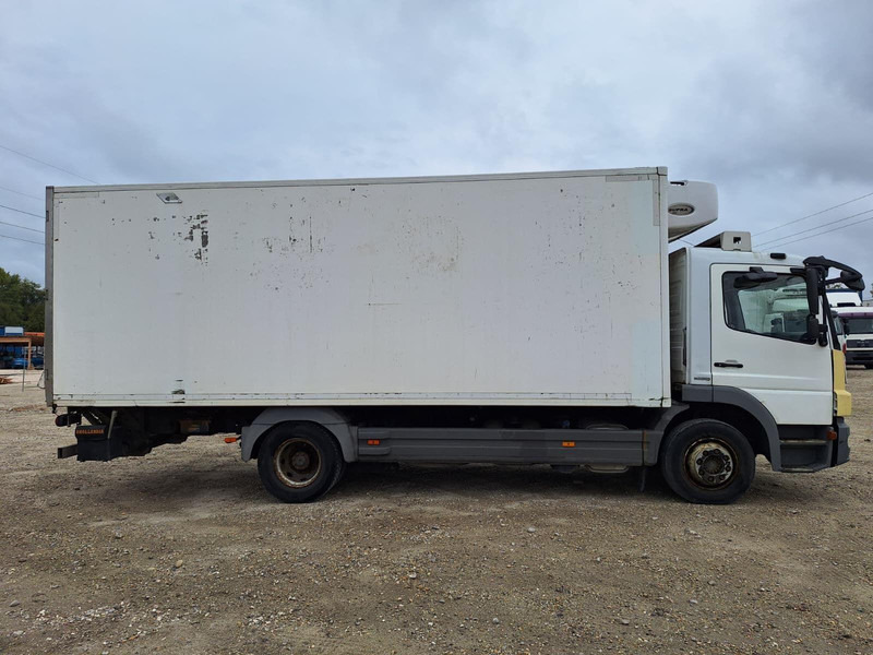 Mercedes-Benz Atego 1218 - Carrier Supra frigo + DHollandia 1500 kg LBW - Refrigerator truck: picture 4 Mercedes-Benz Atego 1218 - Carrier Supra frigo + DHollandia 1500 kg LBW - Refrigerator truck: picture 4