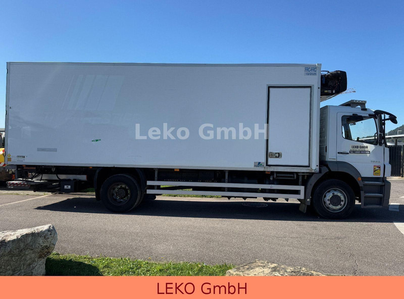 Refrigerator truck Mercedes-Benz Axor 1829: picture 7