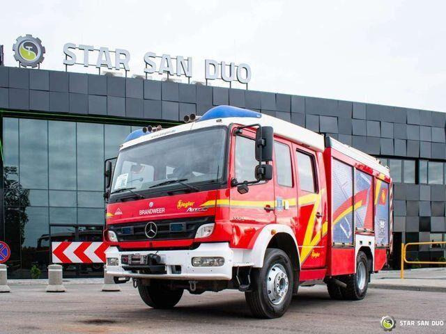 Mercedes-Benz MERCEDES BENZ ATEGO 1328 4x4 ZIEGLER LF 20/16 Fi - Fire truck: picture 1 Mercedes-Benz MERCEDES BENZ ATEGO 1328 4x4 ZIEGLER LF 20/16 Fi - Fire truck: picture 1