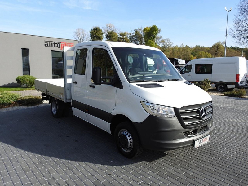 Mercedes-Benz SPRINTER 516 SKRZYNIA PODWÓJNA KABINA DOKA 6 MIEJSC TEMPOMAT KLI - Flatbed van: picture 4 Mercedes-Benz SPRINTER 516 SKRZYNIA PODWÓJNA KABINA DOKA 6 MIEJSC TEMPOMAT KLI - Flatbed van: picture 4