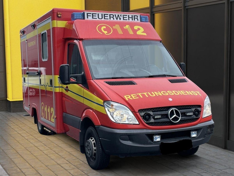 Mercedes-Benz Sprinter 516 CDI Ambulance car - Ambulance: picture 2 Mercedes-Benz Sprinter 516 CDI Ambulance car - Ambulance: picture 2