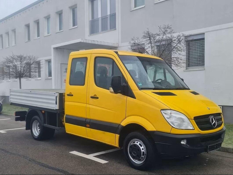 Mercedes-Benz Sprinter 519 CDI Doka - Flatbed truck + crane - Dropside/ Flatbed truck, Crane truck: picture 2 Mercedes-Benz Sprinter 519 CDI Doka - Flatbed truck + crane - Dropside/ Flatbed truck, Crane truck: picture 2