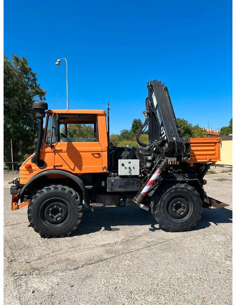 Mercedes-Benz UNIMOG - Garden tiller: picture 1 Mercedes-Benz UNIMOG - Garden tiller: picture 1