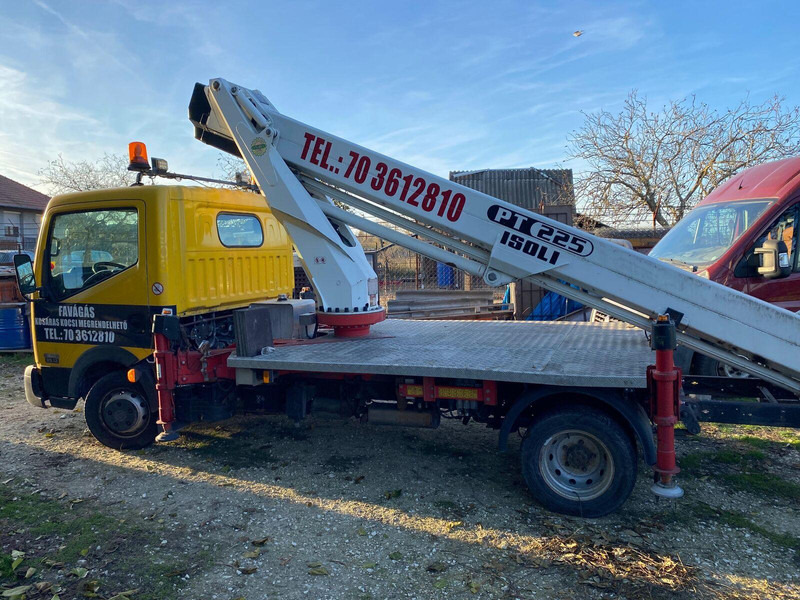 Nissan Cabstar 35.12 - ISOLI PT 225 aerial working platform 22,5m - 3,5 - Truck mounted aerial platform: picture 4 Nissan Cabstar 35.12 - ISOLI PT 225 aerial working platform 22,5m - 3,5 - Truck mounted aerial platform: picture 4