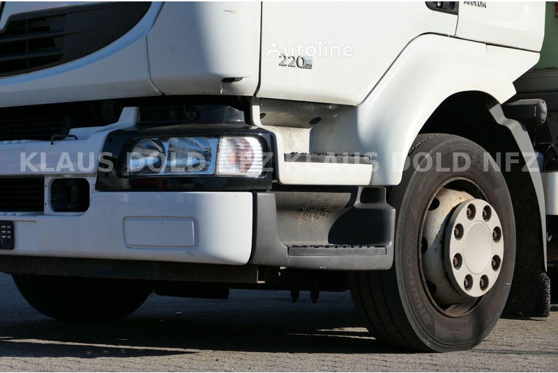Refrigerator truck Renault MIDLUM 220 - Fridge: picture 7