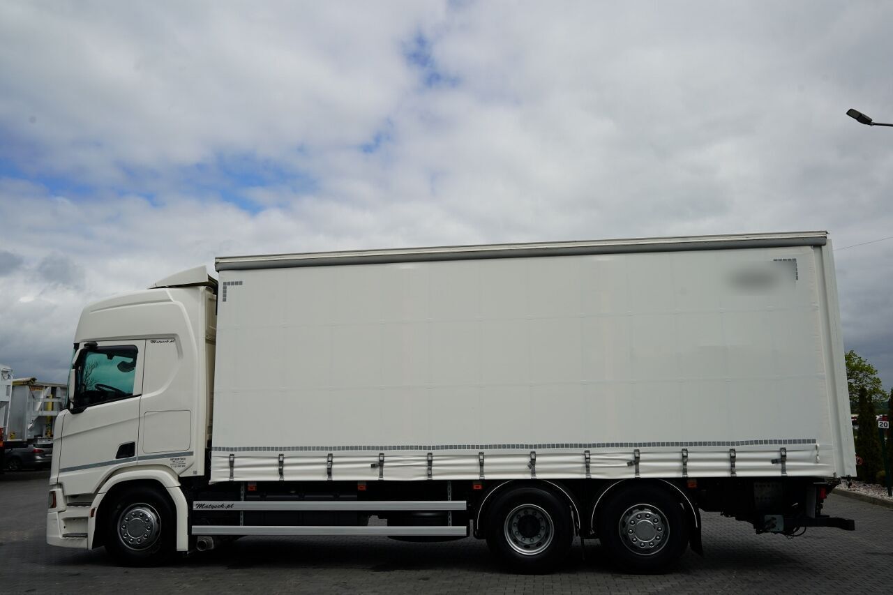 Scania R 450 - Curtainsider truck: picture 2 Scania R 450 - Curtainsider truck: picture 2