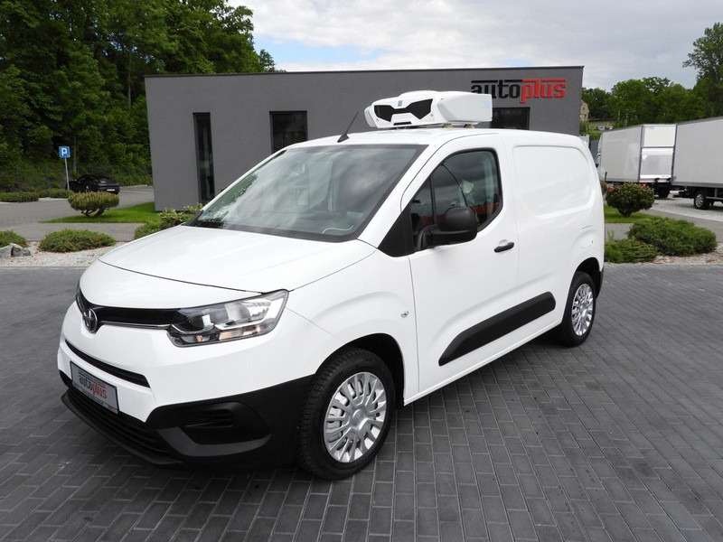 Refrigerated van Toyota PROACE CITY FURGON CHŁODNIA -15*C ZASILANIE 230V TEMPOMAT KLIM: picture 16 Refrigerated van Toyota PROACE CITY FURGON CHŁODNIA -15*C ZASILANIE 230V TEMPOMAT KLIM: picture 16