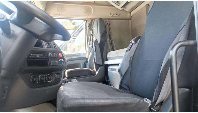 DAF XF 460 - Tractor unit: picture 5 DAF XF 460 - Tractor unit: picture 5