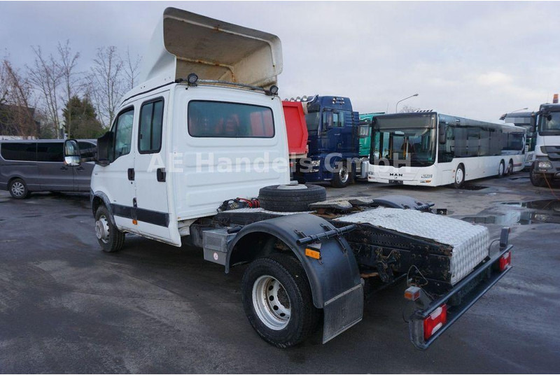 Iveco 65C18D Tractor - Tractor unit: picture 3 Iveco 65C18D Tractor - Tractor unit: picture 3