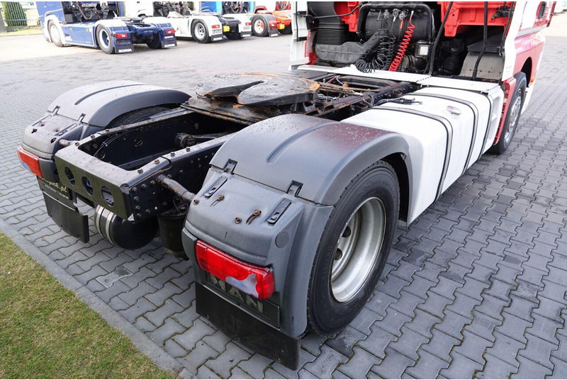 Tractor unit MAN TGA 18.440: picture 16