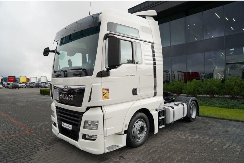 MAN TGX 18.470 / LOW DECK / MEGA / REGULOWANE SIODŁO / 2020 ROK / NA - Tractor unit: picture 2 MAN TGX 18.470 / LOW DECK / MEGA / REGULOWANE SIODŁO / 2020 ROK / NA - Tractor unit: picture 2