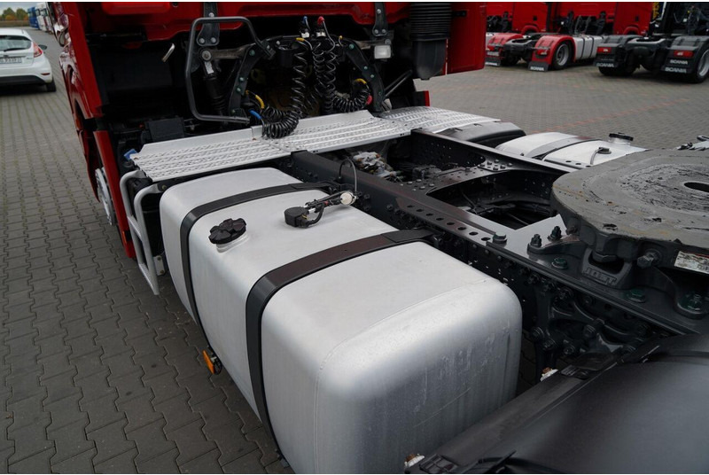 Tractor unit Mercedes-Benz ACTROS 1845: picture 15