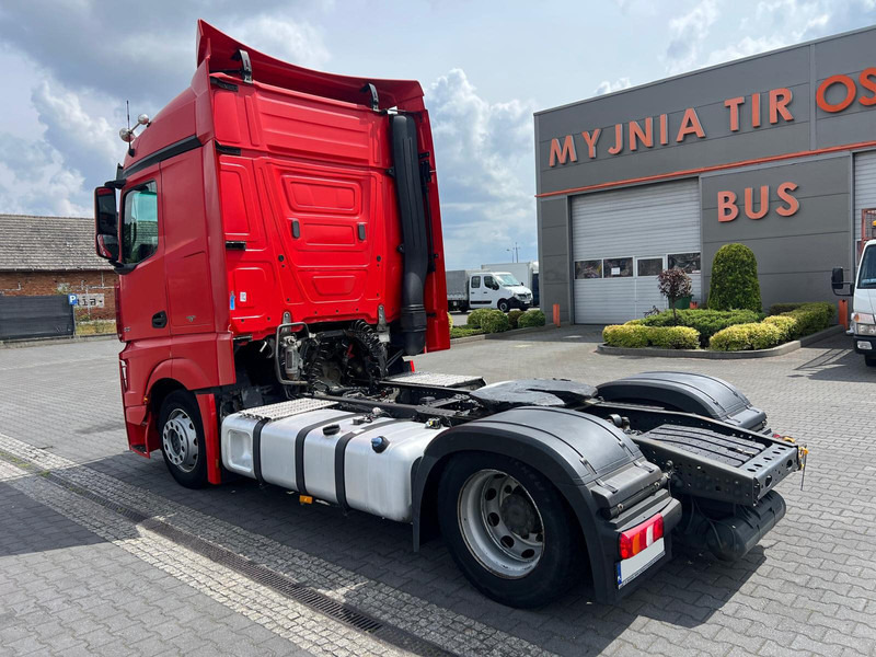 Mercedes-Benz ACTROS 1845 MP4 1.HAND RETARDER XENON LOW DECK - Tractor unit: picture 3 Mercedes-Benz ACTROS 1845 MP4 1.HAND RETARDER XENON LOW DECK - Tractor unit: picture 3