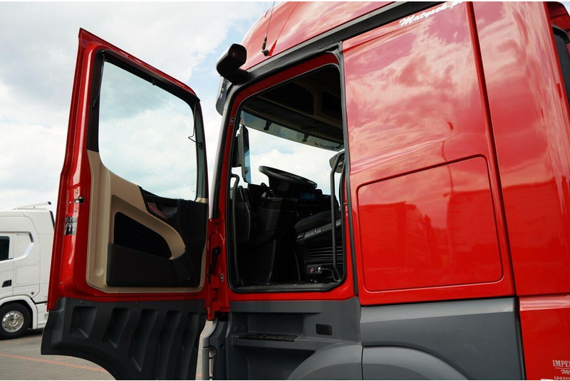 Leasing of Mercedes-Benz ACTROS 1845 / PO KONTRAKCIE SERWISOWYM / 2020 ROK Mercedes-Benz ACTROS 1845 / PO KONTRAKCIE SERWISOWYM / 2020 ROK: picture 19