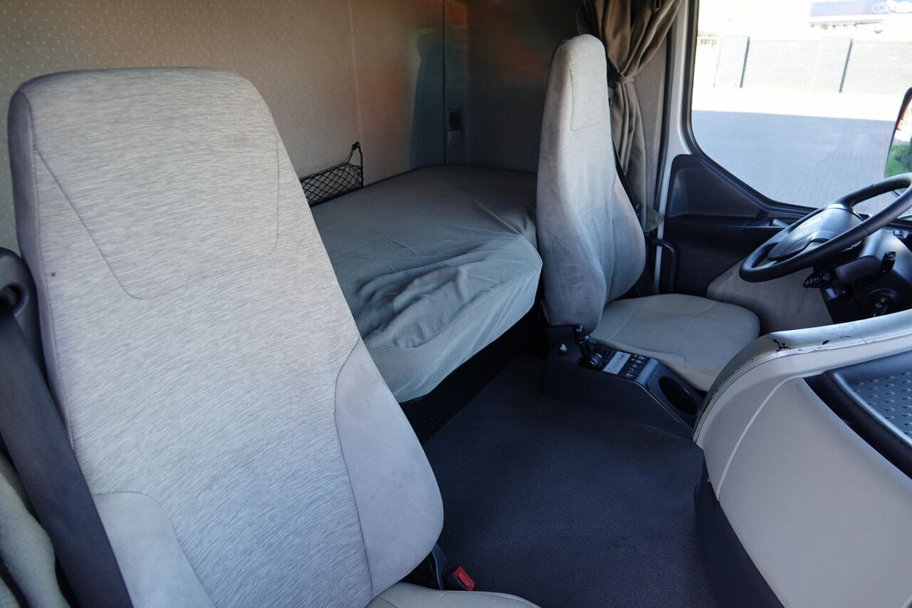 Leasing of Renault Premium 450 Renault Premium 450: picture 35 Leasing of Renault Premium 450 Renault Premium 450: picture 35