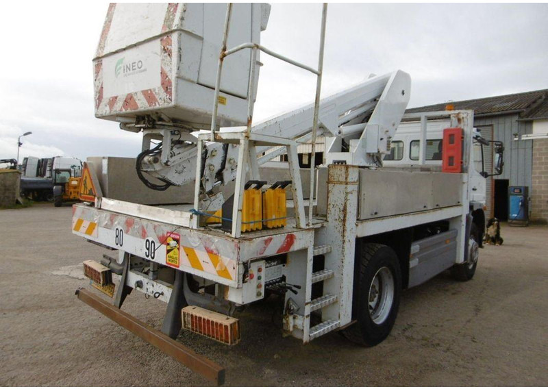 Mercedes-Benz Atego 1318 Nacelle - Lifting basket truck - Truck, Crane truck: picture 3 Mercedes-Benz Atego 1318 Nacelle - Lifting basket truck - Truck, Crane truck: picture 3
